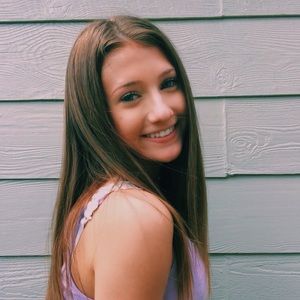 Meet your Posher, Camryn